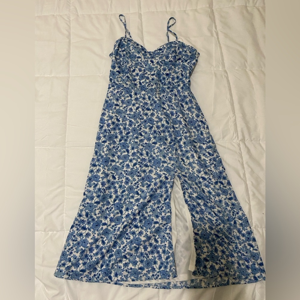 Jessica Simpson blue floral dress